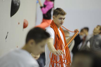 Екатеринбург. Дворец игровых видов спорта (ДИВС).  Открытие крупнейшего скалодрома в городе