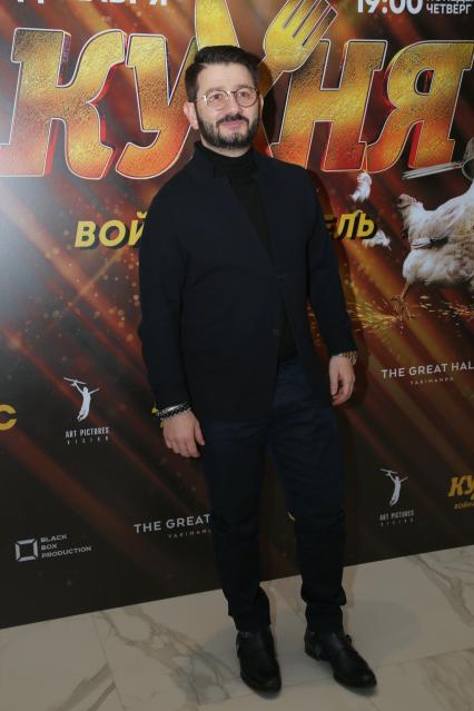 Диск383. The Great Hall. Премьера сериала КУХНЯ. ВОЙНА ЗА ОТЕЛЬ. 2019. На снимке: актер Михаил Галустян
