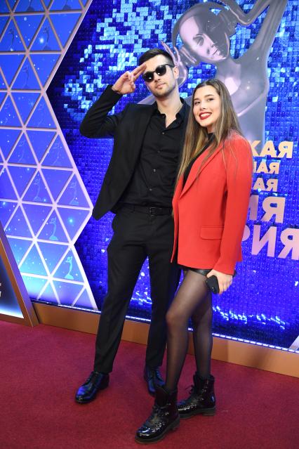 Москва. Певица Анна Сайдалиева (Анет Сай) на церемонии вручения Российской национальной музыкальной премии `Виктория` в Государственном Кремлевском Дворце.