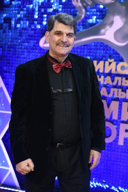 Москва. Поэт Владимир Вишневский на церемонии вручения Российской национальной музыкальной премии `Виктория` в Государственном Кремлевском Дворце.