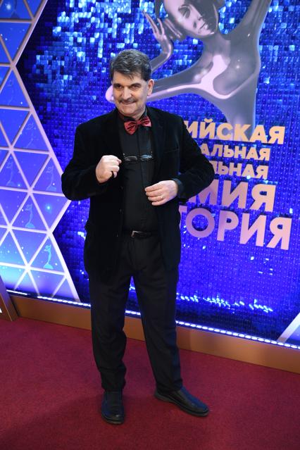 Москва. Поэт Владимир Вишневский на церемонии вручения Российской национальной музыкальной премии `Виктория` в Государственном Кремлевском Дворце.
