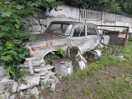 Москвовская область.  Старый автомобиль.