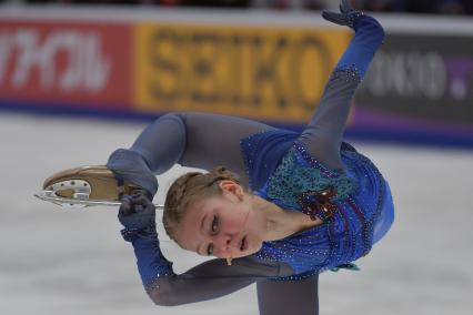 Москва.  Спортсменка из России Александра Трусова во время выступления в произвольной программе женского одиночного катания в рамках Гран-при по фигурному катанию `Кубок Ростелеком` во дворце спорта `Мегаспорт`.