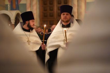 Самара. Во время Рождественского богослужения в Софийском соборе.