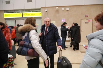 Красноярск. Президент федерации Фигурного катания Александр Горшков в аэропорту Красноярска.