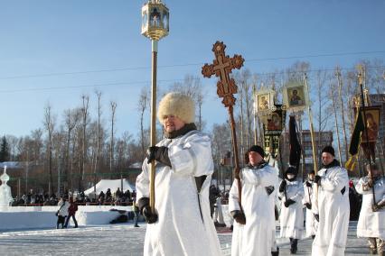 Иркутск. Освящение воды в праздник Крещения Господня.