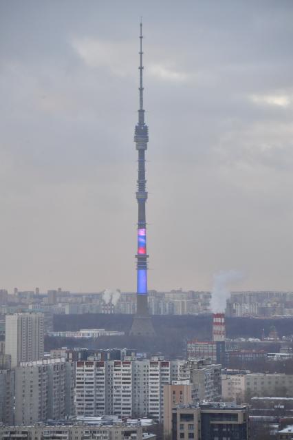 Москва.  Вид на Останкинскую башню.