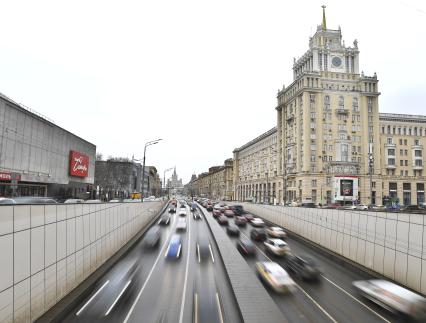 Москва.  Вид на Садовое кольцо  и Маяковский тоннель.