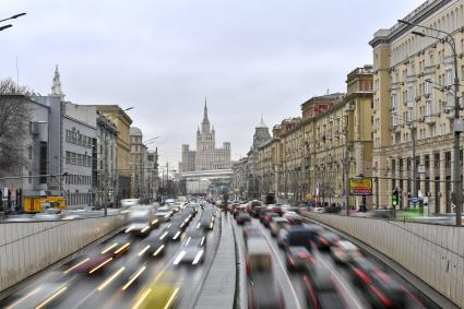 Москва.  Вид на Садовое кольцо  и Маяковский тоннель.