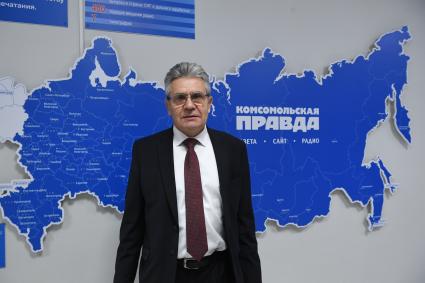 Москва. Президент РАН  Александр Сергеев  в редакции `Комсомольская правда`.