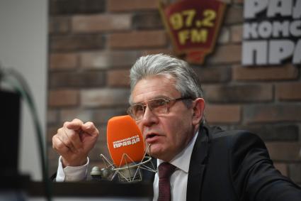 Москва. Президент РАН  Александр Сергеев  на радио `Комсомольская правда`.