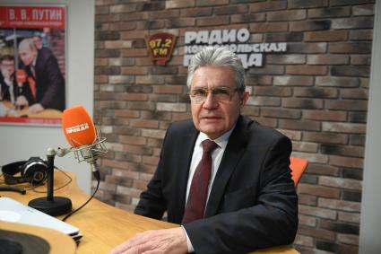Москва. Президент РАН  Александр Сергеев на радио `Комсомольская правда`.