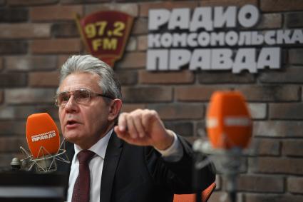 Москва. Президент РАН  Александр Сергеев  на радио `Комсомольская правда`.