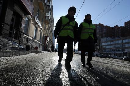 Екатеринбург. Группа добровольных народных дружинников во время охраны обшественного порядка в городе