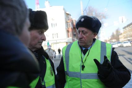 Екатеринбург. Группа добровольных народных дружинников во время охраны обшественного порядка в городе