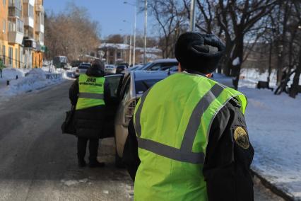 Екатеринбург. Группа добровольных народных дружинников выходят на охрану обшественного порядка в городе