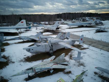 Московская область, Монино.   Экспозиция самолетов в Центральном музее Военно-воздушных сил в Монине.