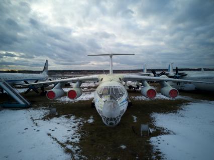 Московская область, Монино.   Экспозиция самолетов в Центральном музее Военно-воздушных сил в Монине.