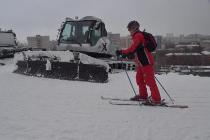 Москва.  Горнолыжный комплекс`Кант`на Нагорной.