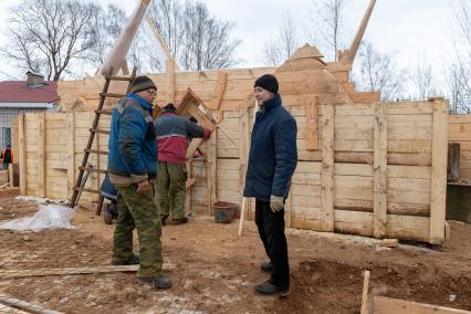 Ржев. Стротиельство мемориала воинам - казахам, погибшим во время Великой Отечественной войны.