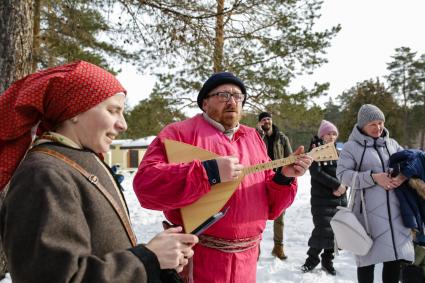 Челябинск.  Во время празднования Масленицы.