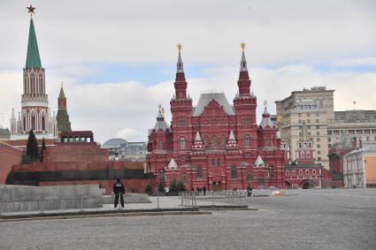 Москва. Пустая Красная площадь.