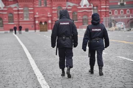 Москва. Пустая Красная площадь.