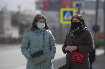 Екатеринбург.Горожане во время нерабочей недели объявленной президентом РФ для снижения темпов распространения коронавируса COVID-19