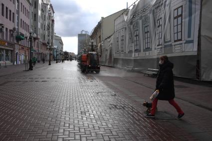 Москва. Дезинфекция улиц.