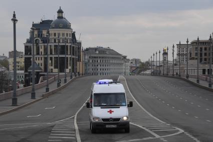 Москва. Большой Москворецкий мост без народа.