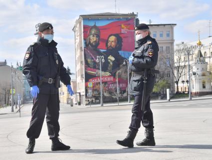 Москва. Сотрудники полиции.