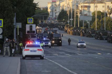 Екатеринбург. Подготовка к репетиции парада Победы в условиях особого противоэпидемического режима из-за эпидемии новой коронавирусной инфекции COVID-19.