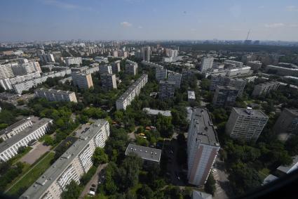 Москва.   Вид на город с вертолета.