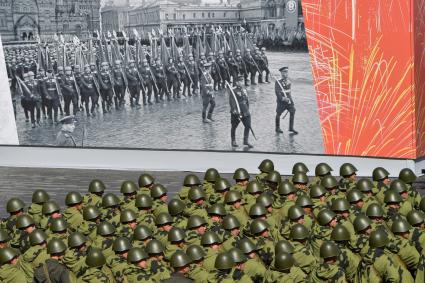 Москва. Перед началом военного парада в ознаменование 75-летия Победы в Великой Отечественной войне 1941-1945 годов на Красной площади.