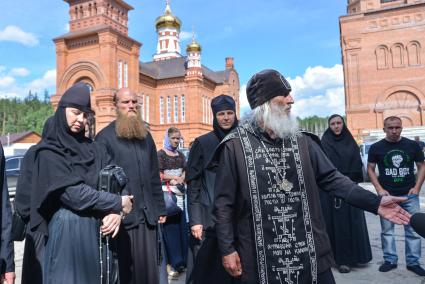 Екатеринбург. Лишенный сана схимонах Сергий (Николай Романов).