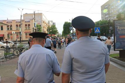 Хабаровск. Участники митинга в поддержку губернатора Хабаровского края Сергея Фургала.