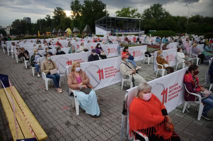 Екатеринбург. 11-й Венский фестиваль музыкальных фильмов. Из-за эпидемии новой коронавирусной инфекции COVID-19 приняты особые противоэпидемические меры