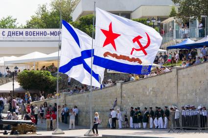 Севастополь. Во время военно-морского парада в честь Дня Военно-морского флота.