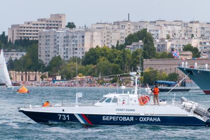 Севастополь. Береговая охрана во время военно-морского парада в честь Дня Военно-морского флота.