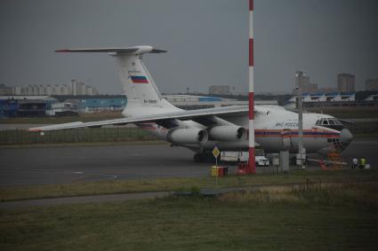 Московская область, Жуковский. Самолет МЧС Ил-76.