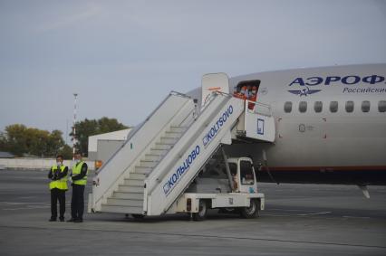 Екатеринбург. Самолет Boeing 737-800 авиакомпании \'Аэрофлот\' в аэропорту \'Кольцово\'