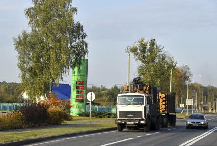 Беларусь, Гомельская область. Табло с ценами на аЗС