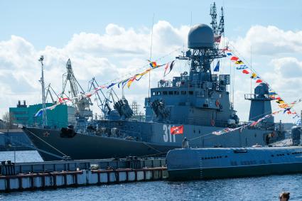 Санкт-Петербург. Во время празднования Дня Победы.