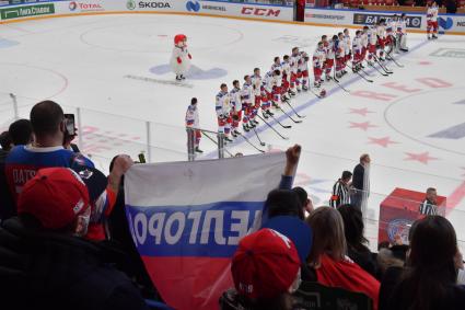 Москва.  Игроки сборной России по хоккею перед после окончания матча второго этапа Еврохоккейтура 2020/21  `Кубок Первого канала ` между сборными командами России и Финляндии.