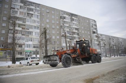 Екатеринбург. Коммунальики устраняют последствия  прорыва водопровода, во время зимних морозов