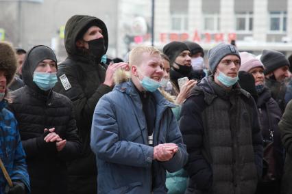 Иркутск. Участники несанкционированной акции в поддержку оппозиционера Алексея Навального.