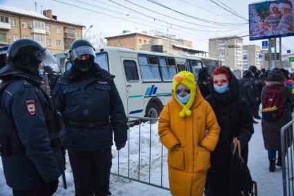 Новосибирск. Несанкционированная акция в поддержку оппозиционера Алексея Навального на площади Ленина.