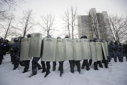 Екатеринбург. Столкновения сторонников оппозиционера Алексея Навального и сотрудников полиции во время несанкционированного митинга в сквере у Драматического театра