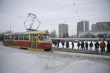 Екатеринбург. Участники несанкционированного шествия сторонников оппозиционера Алексея Навального