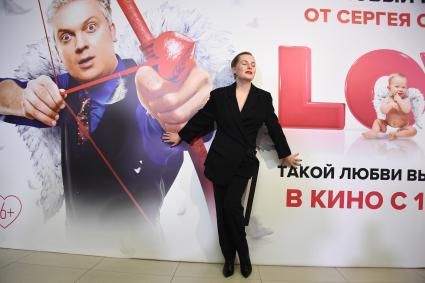 Москва. Актриса Екатерина Сахарова на премьере фильма Love в кинотеатре `Каро Октябрь`.